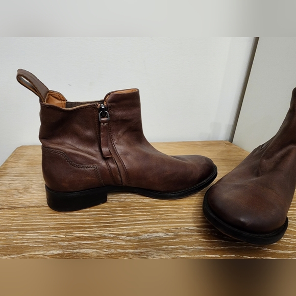 Franco Sarto Linc Casual Leather Booties size 7.5 pre-owned - Picture 2 of 11
